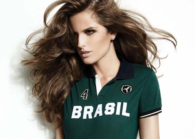 Iza Goulart veste a camisa da seleção para a marca Plié - Foto: reprodução