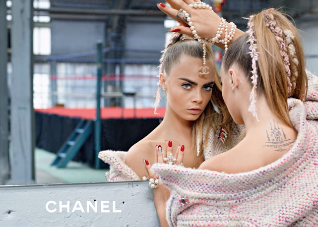 Cara Delevingne é a estrela da campanha de inverno 2015 da Chanel - Foto: Getty Images