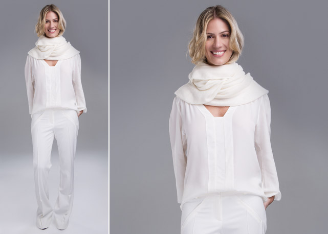 A peça ganha punch combinada a uma saia de couro e com um colar statement para finalizar o look - Foto: Reprodução/Harper's Bazaar