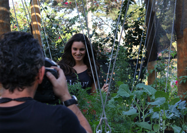O making of do verão 2015 da J.Chermann estrelado por Renata Vanzetto - Foto:Bruna Aliperti/divulgação