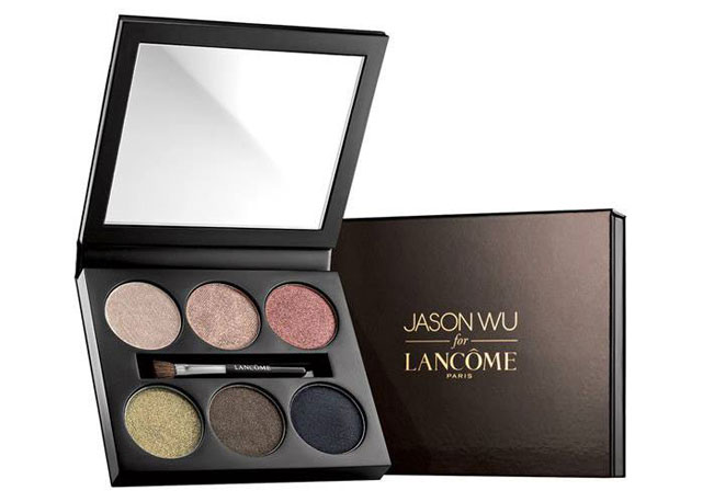 ...e a paleta de sombras. Tudo em edição limitada! - Foto: divulgação