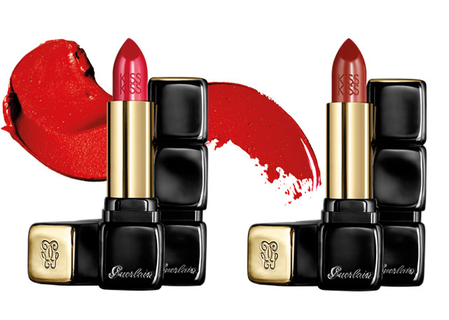 À esquerda a cor Rouge Kiss e à direita Forever Brown, ambos da Guerlain (R$129, cada) - Foto: divulgação