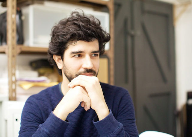 O joalheiro paulista Fernando Jorge concorre na categoria talento emergente em acessórios - Foto: reprodução