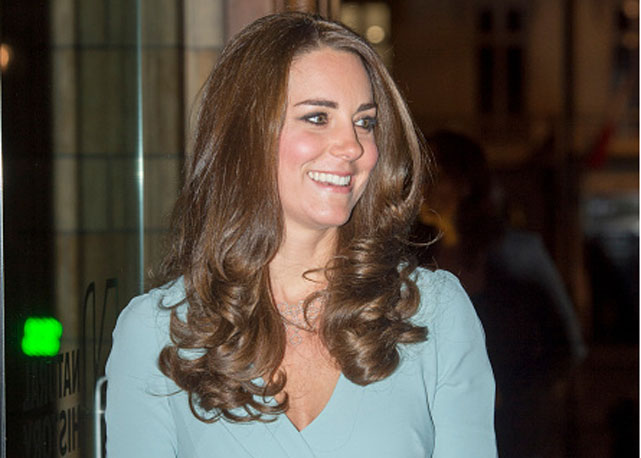 Simpática e de aparência saudável, Kate cumpriu compromissos oficiais - Foto: Getty Images