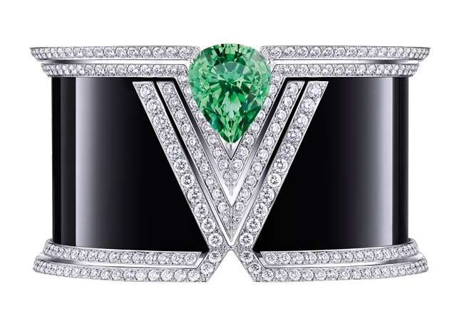 Bracelete de ouro branco, ônix, diamantes e tsavorita Louis Vuitton - Foto: reprodução/Harper's Bazaar