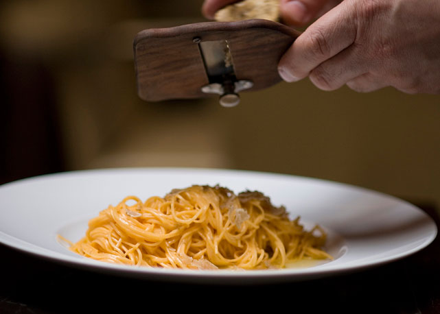 Capelli D'Angelo al Burro e Tartufo (R$ 490) - Foto: reprodução
