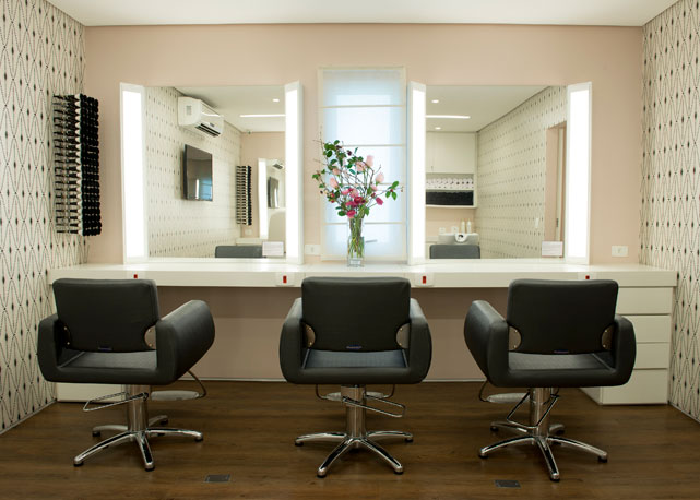 A sala de maquiagem do novo salão de Marcos Proença - Foto:divulgação
