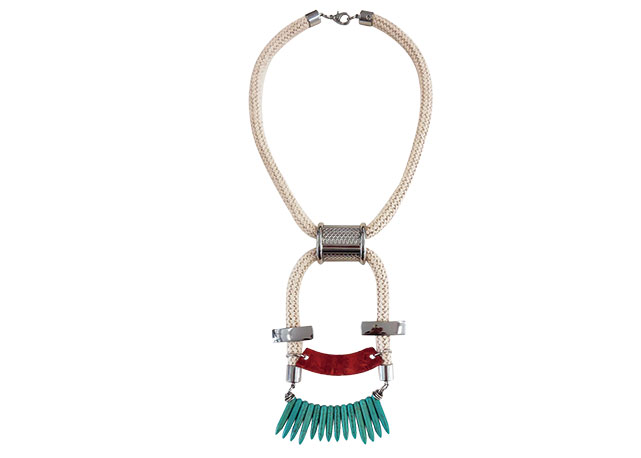 Falcão para AMAH,R$ 159 - Foto: reprodução/Harper's Bazaar