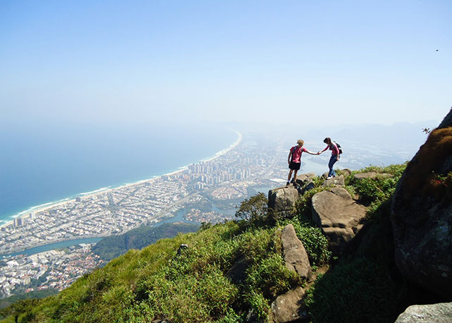 Procure um guia para fazer a caminhada com segurança - Foto: reprodução
