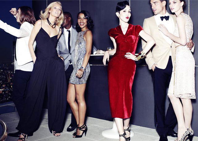 Foi dada a largada à temporada de festas! - Foto: Reprodução / Harper´s Bazaar