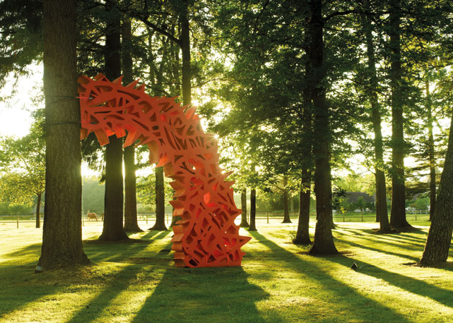 Escultura de Daniel Hourdé - Foto: reprodução/Harper's Bazaar
