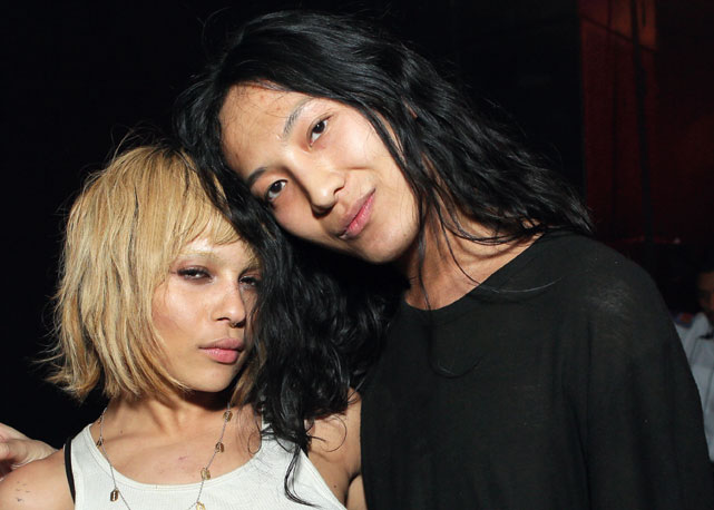 Com Alexander Wang - Foto: reprodução/Harper's Bazaar
