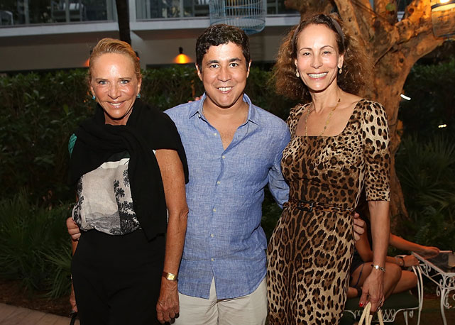 Lenny Niemeyer, Diógenes Queiroz e Andrea Dellal - Foto: divulgação