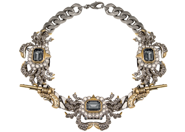 Colar de paládio com pérolas, diamantes negros e cristais Swarovski - Foto: Reprodução