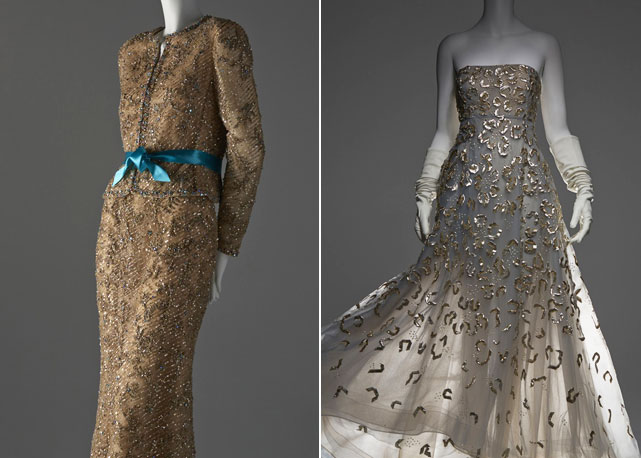 À esquerda, vestido usado por Laura Bush; à direita, look de Chelsea Clinton - Foto: reprodução