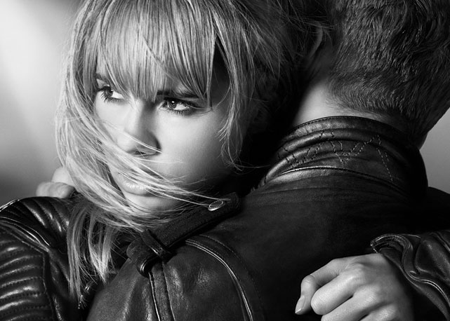 O músico George Barnett e a modelo e atriz Suki Waterhouse: garotos-propaganda - Foto: reprodução