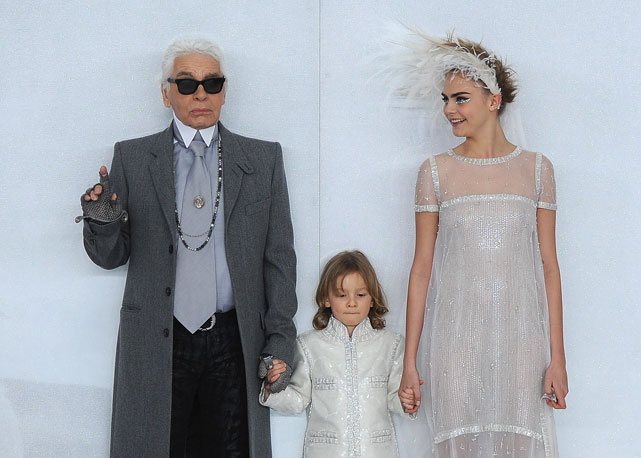 Hudson Kroenig, afilhado de Karl Lagerfeld, é habitué da passarela da Chanel - Foto: Getty Images