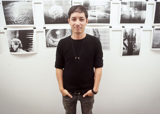 A mostra do artista Gil Inoue fica em carta até o final de abril, na loja da Rua Barão de Capanema, 551 - Foto: divulgação