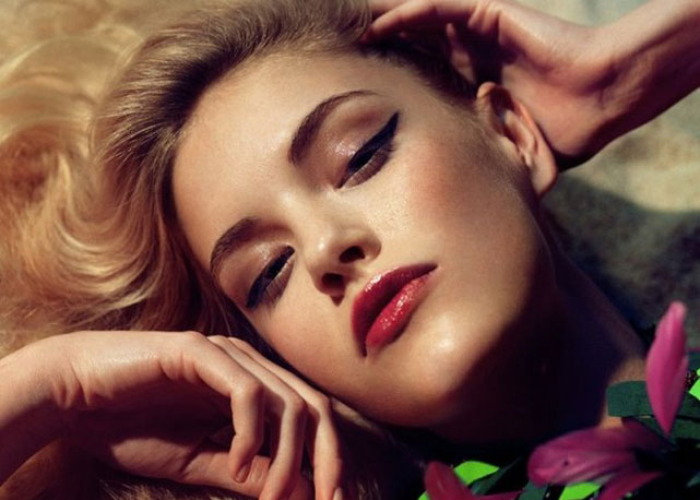 Powerful cat eyes - Foto: reprodução / Harper´s Bazaar
