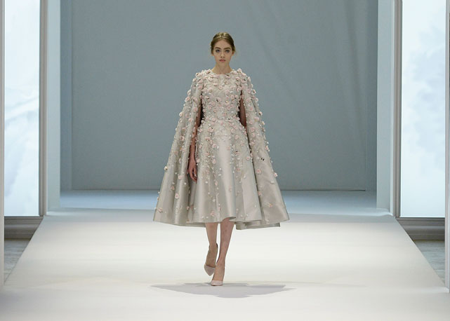 Um dos looks do verão 2015 da maison - Foto: Getty Images