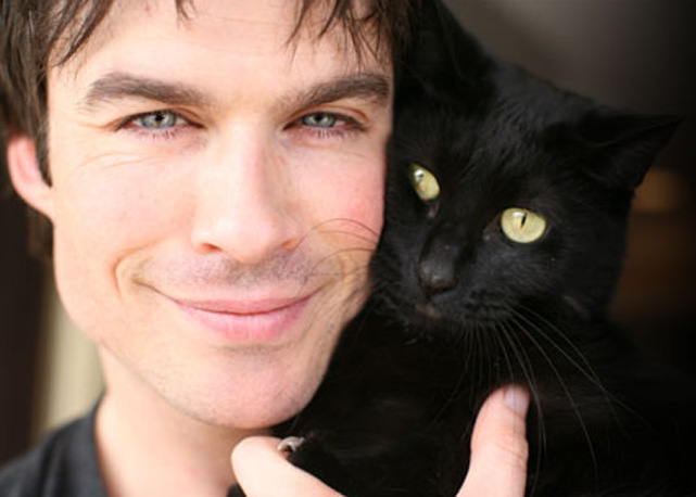 Ian Somerhalder em sua fundação - Foto: reprodução/Ian Somerhalder Foundation