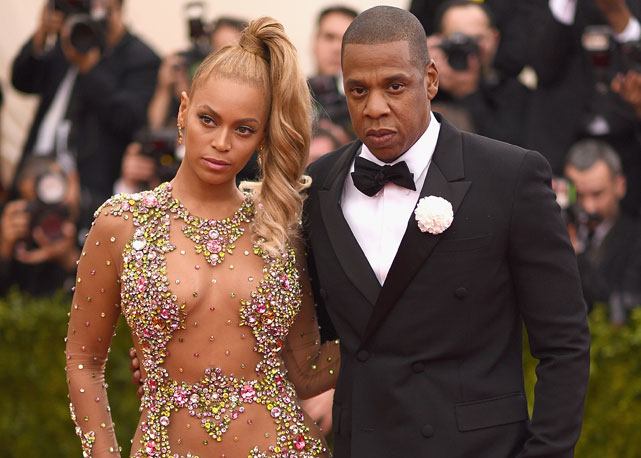 Beyoncé no Met gala com vestido Givenchy - Foto: Getty Images