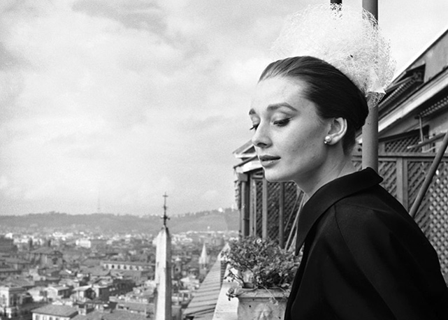Audrey Hepburn por Cecil Beaton, em foto de 1960! Foto: divulgação