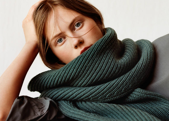Lookbook da Uniqlo em parceria com Christophe Lemaire - Foto: reprodução