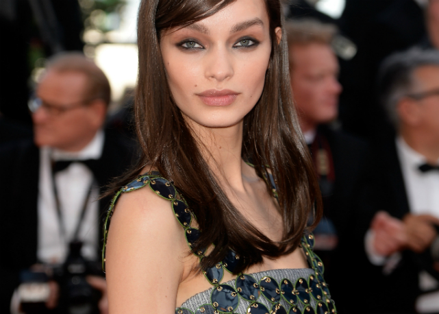 Luma Grothe no red carpet em Cannes - Foto: getty images