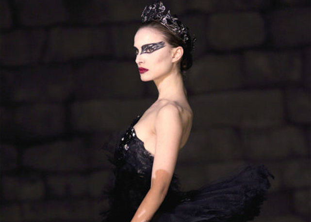 Natalie Portman como Nina Sayers no longa "Cisne Negro" - Foto: reprodução