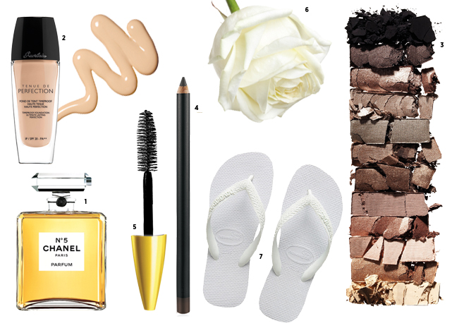 O make de Gisela é bem básico durante o dia: base fininha Tenue de Perfection (2), da Guerlain, sombras Naked (3), da Urban Decay, lápis de olho (4) M.A.C e máscara Maybelline (5). Rosas brancas (6) e Havaianas (7) para ficar em casa; Chanel n. 5 (1), seu perfume favorito - Fotos: reprodução