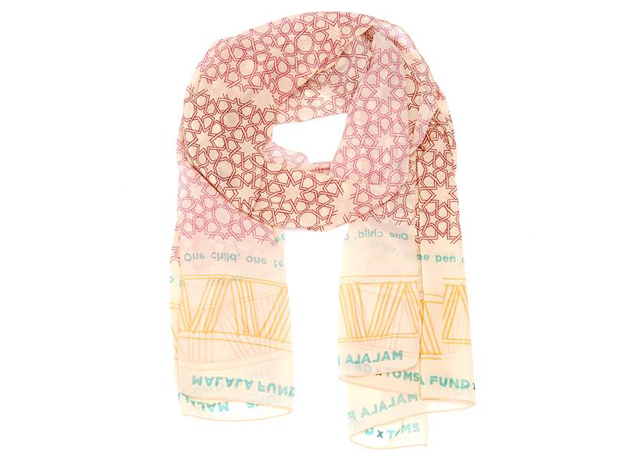 O scarf da Toms - Foto: reprodução