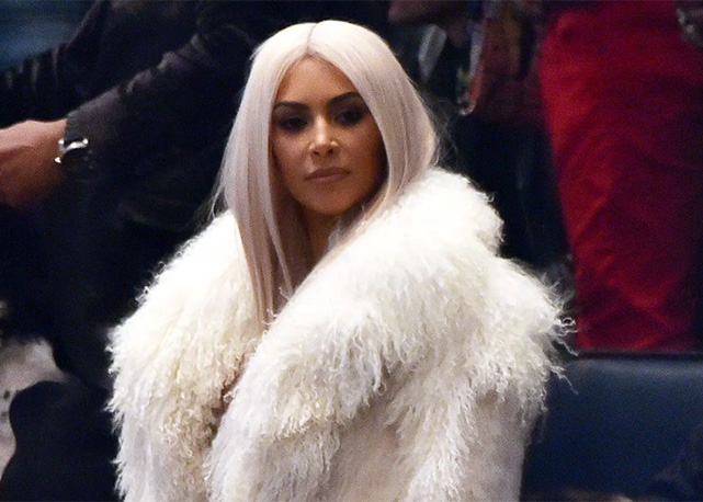 Kim Kardashian platinadíssima - Foto: reprodução 