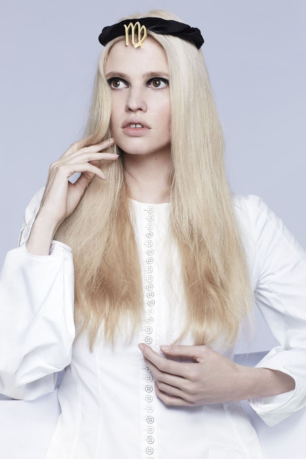 Editorial de moda: Carine Roitfeld para Harper´s Bazaar US/ 2015 - Foto: Anthony Maule
