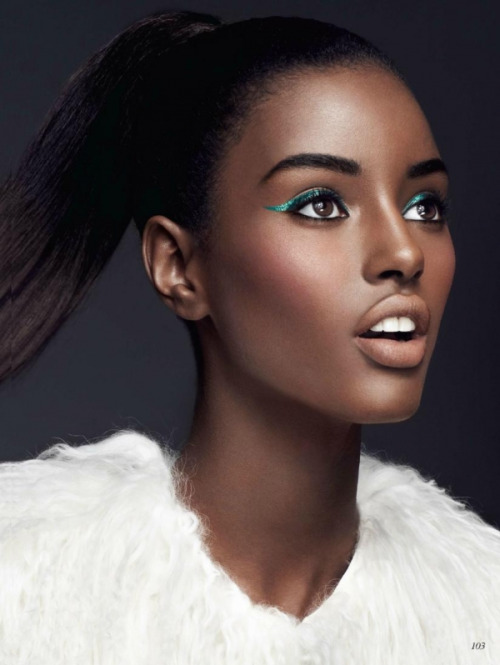 Senait Gidey para Harper's Bazaar
