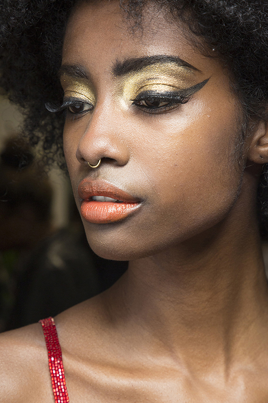 Backstage/runway Ashish (LFW) - Foto: Divulgação