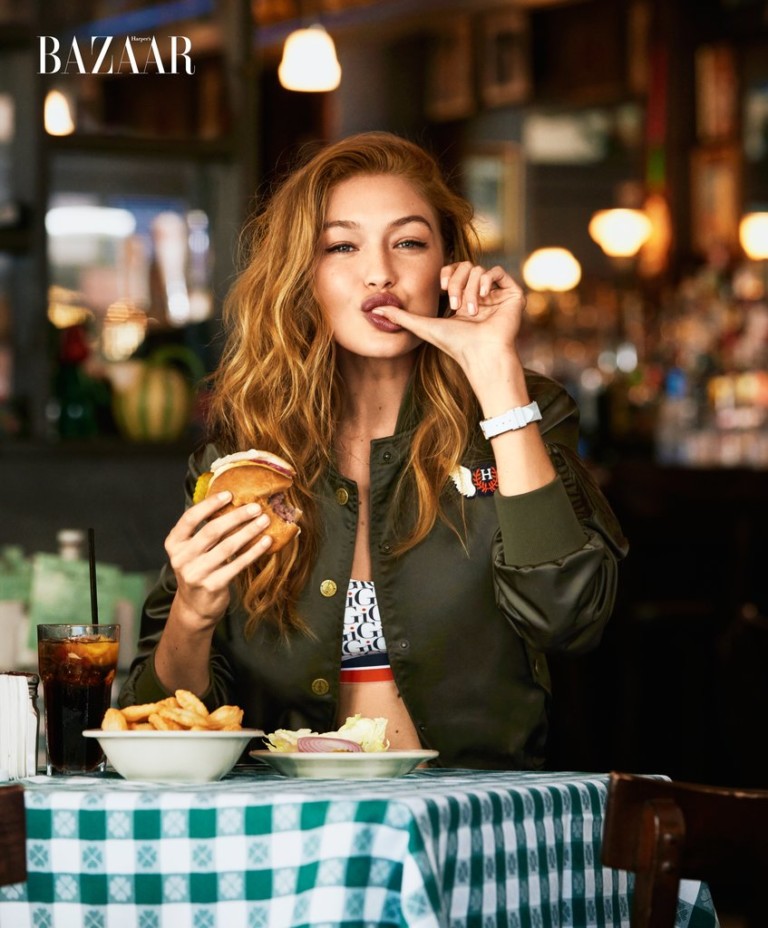 Gigi Hadid para a edição de outubro de 2016 da Harper's Bazaar Us
