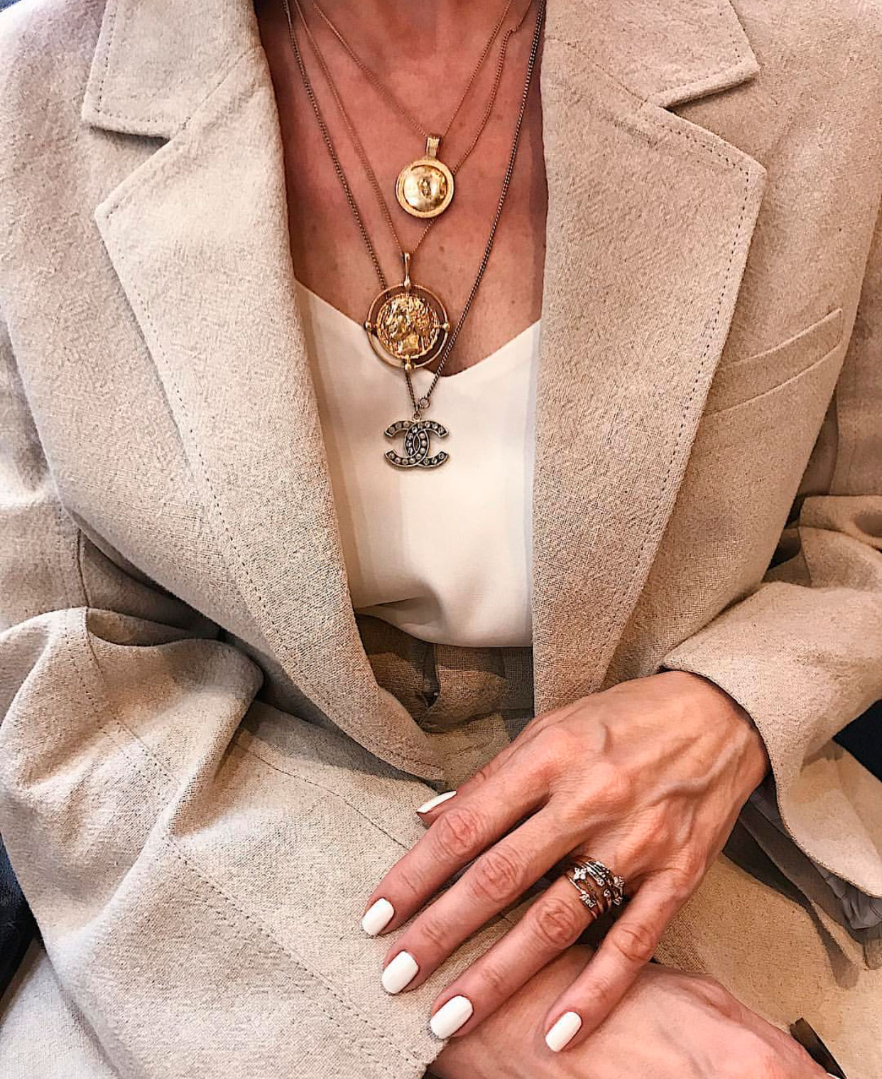 Comprimento da corrente é a chave do sucesso - Foto: Reprodução/Instagram/@venswifestyle