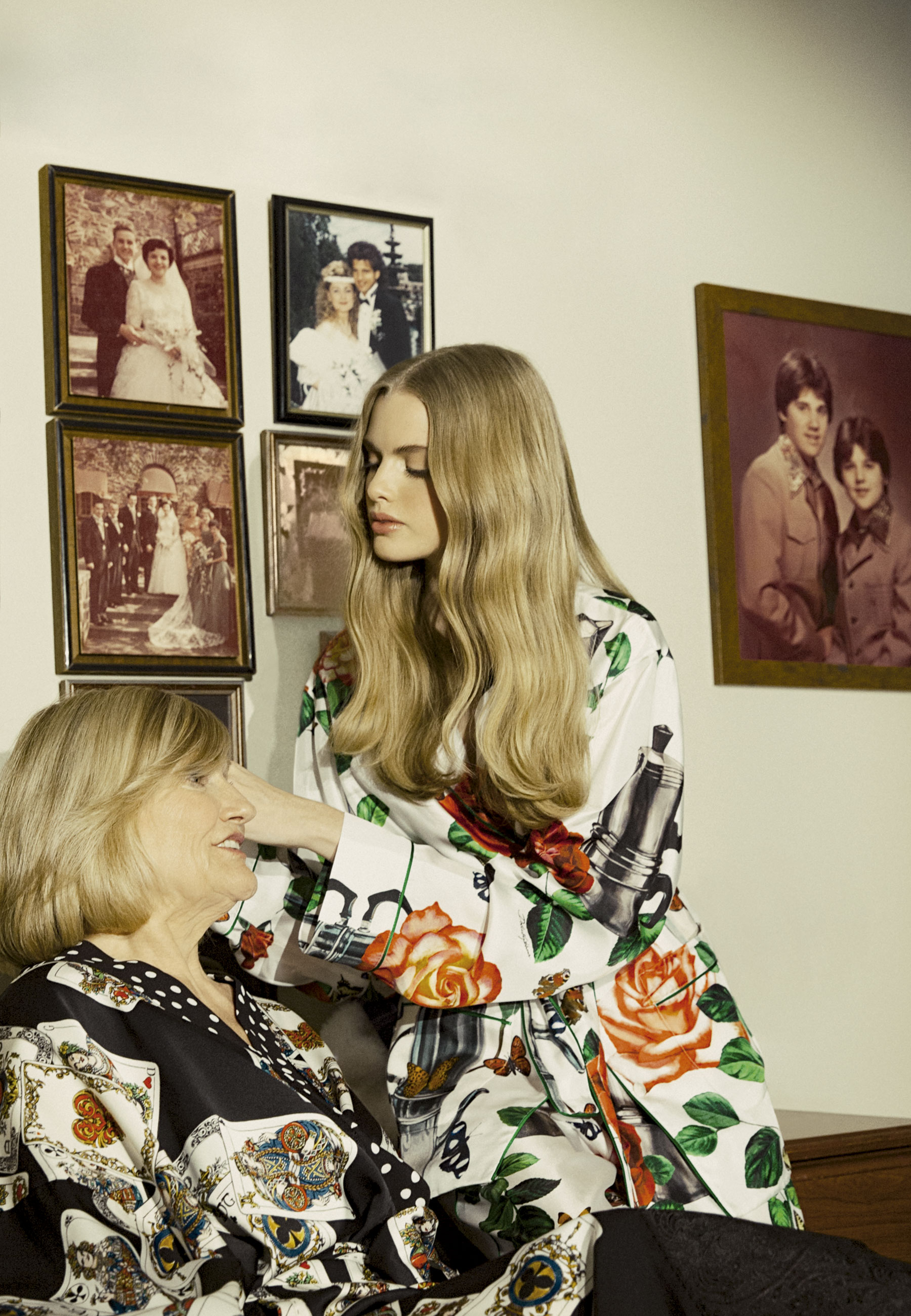 Foto: Gilad Sasporta, com edição de moda de Marti Arcucci, edição executiva de Filipa Bleck e make de Cassandra Garcia