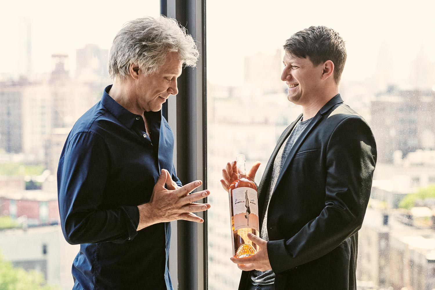 Jon e Jesse Bon Jovi - Foto: Reprodução/The New York Times