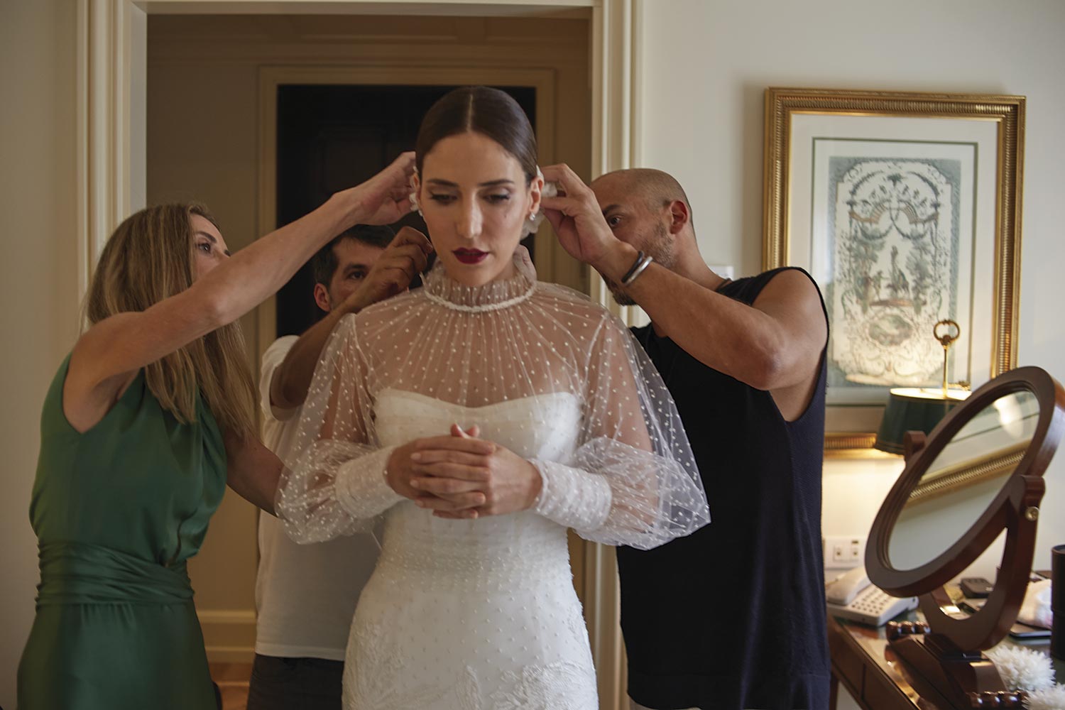 Lilly Sarti ficando pronta para o casamento - Foto: Thiago Bruno