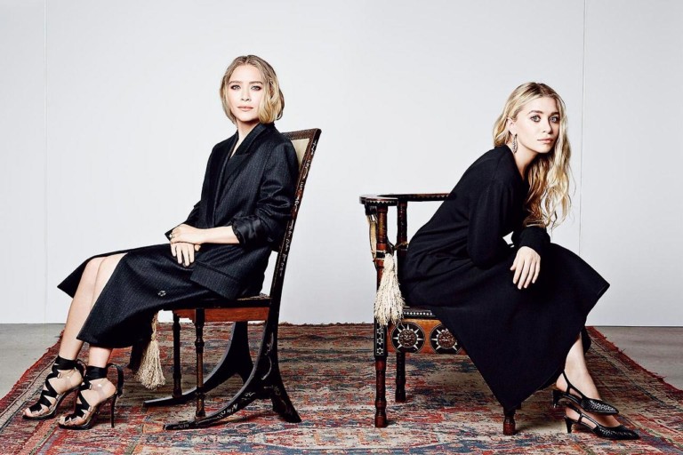 Mary-Kate e Ashley Olsen na Harper's Bazaar britânica - Foto: Divulgação