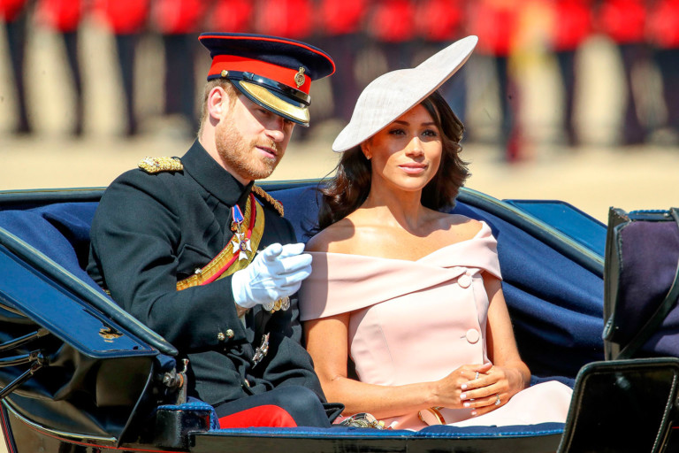 Meghan Marke veste Carolina Herrera - Foto: Getty Images