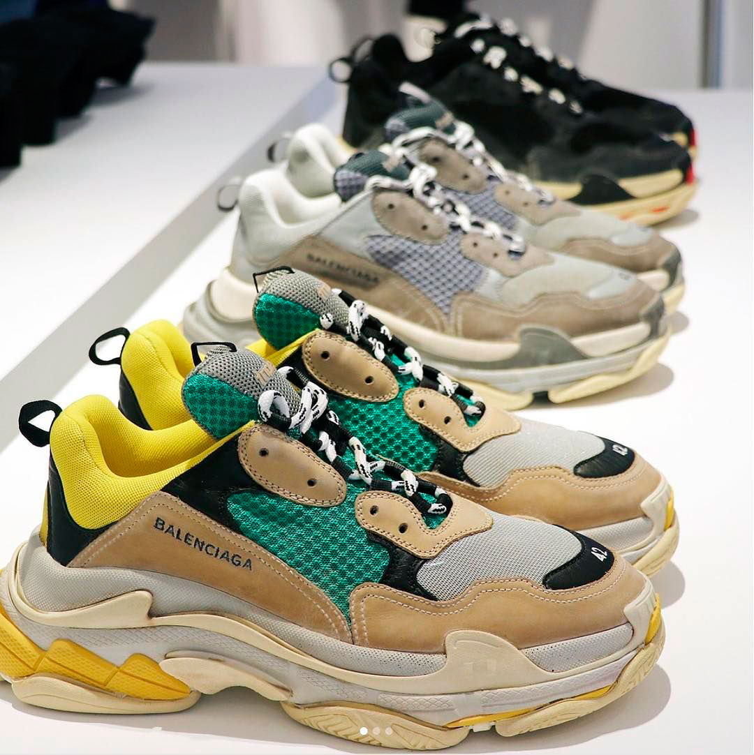 Os "ugly sneakers" da Balenciaga - Foto: Divulgação