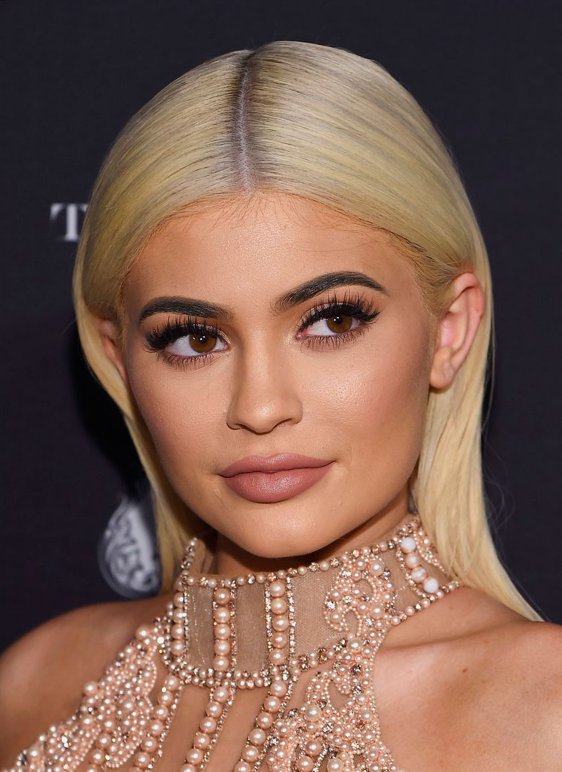 Kylie Jenner na festa "Icons", da Harper's Bazaar - Foto: Divulgação