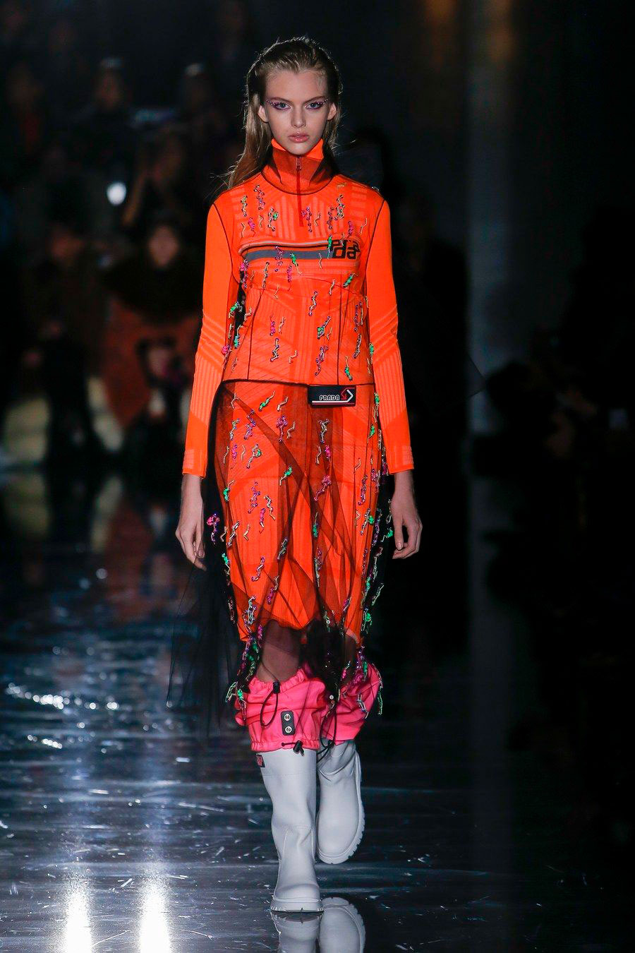 Eduarda Bretas na passarela da Prada - Foto: Divulgação