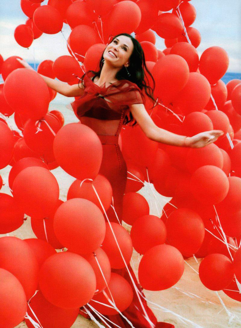 Escorpiana: Demi Moore - Foto: Arquivo Harper's Bazaar