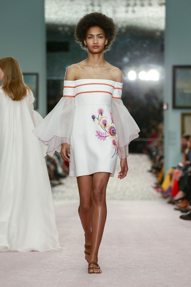 Carolina Herrera, verão 2019 - Foto: Reprodução/Now Fashion 
