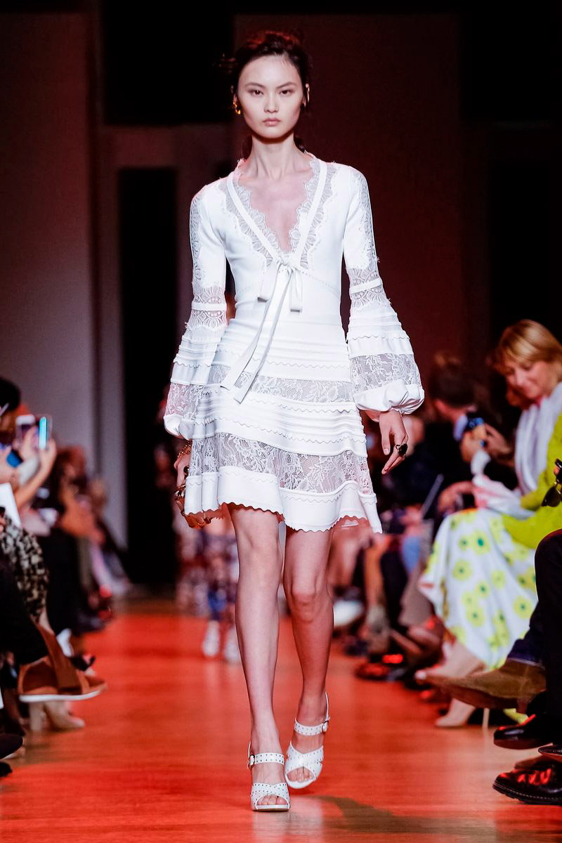Elie Saab, verão 2019 - Foto: Getty Images