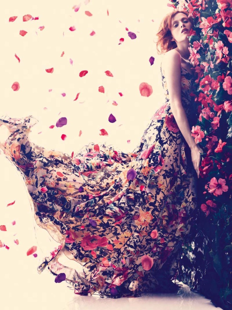 Karen Elson na Harper's Bazaar de maio de 2013 - Foto: Arquivo Harper's Bazaar